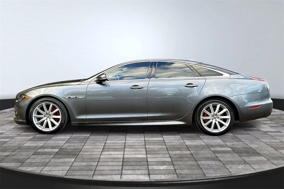 2017 Jaguar X351 XJ - Image 3 of 19