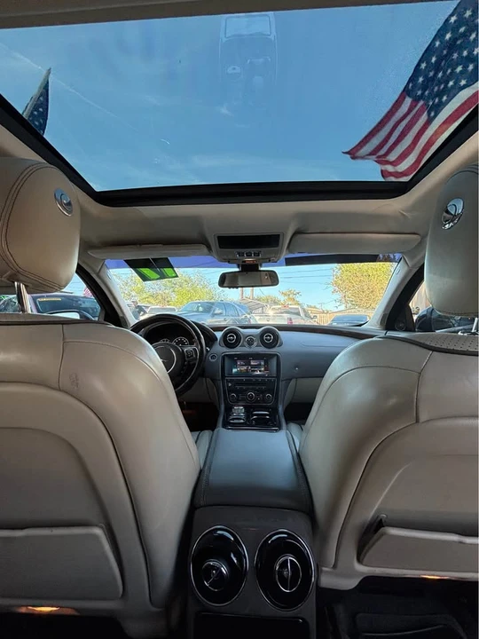 2017 Jaguar X351 XJ - Image 10 of 13