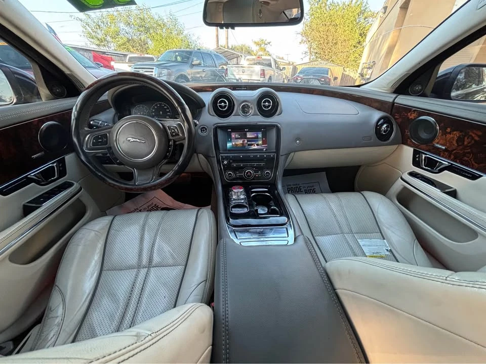 2017 Jaguar X351 XJ - Image 13 of 13