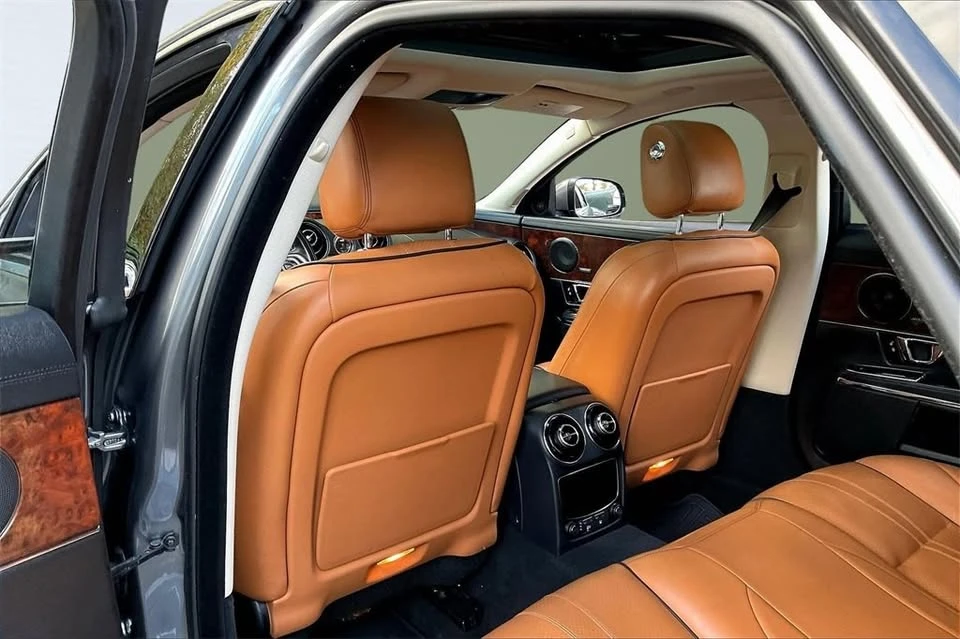 2017 Jaguar X351 XJ - Image 17 of 19