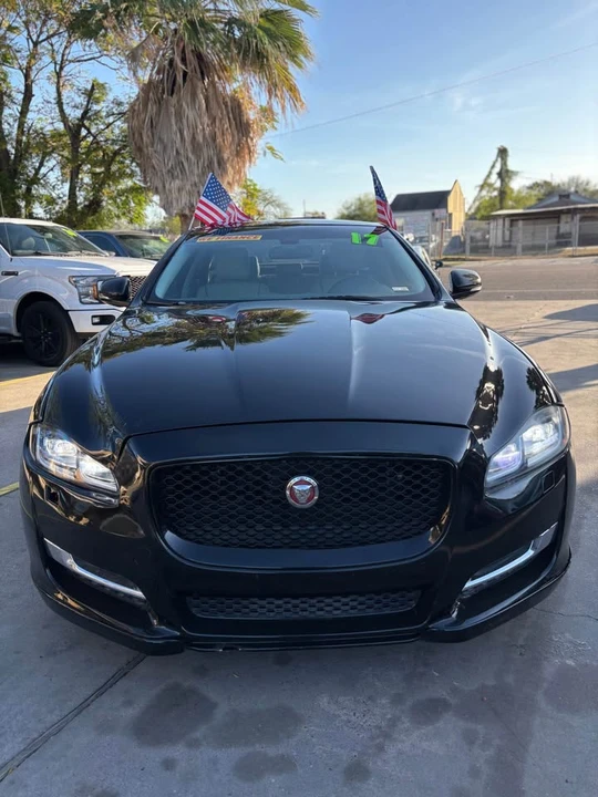 2017 Jaguar X351 XJ - Image 2 of 13