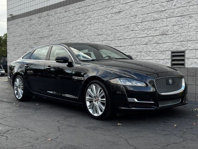2017 Jaguar X351 XJ - Image 4 of 20