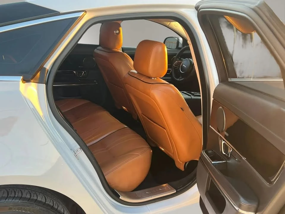 2017 Jaguar X351 XJ - Image 16 of 19