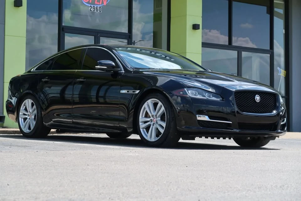 2017 Jaguar X351 XJ - Image 5 of 20