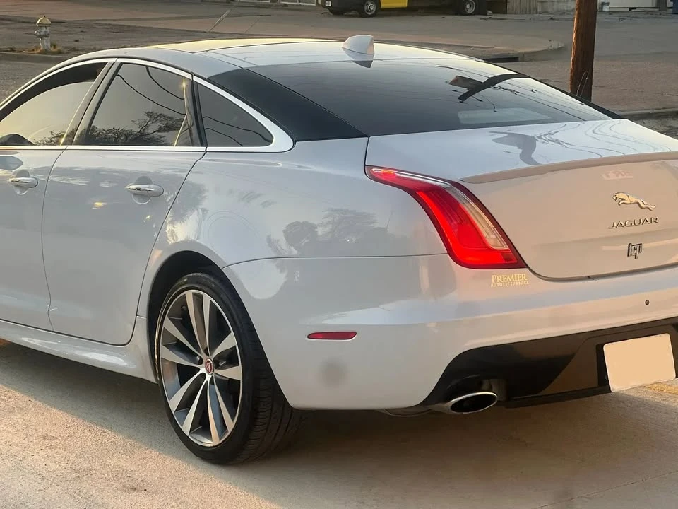 2017 Jaguar X351 XJ - Image 9 of 19