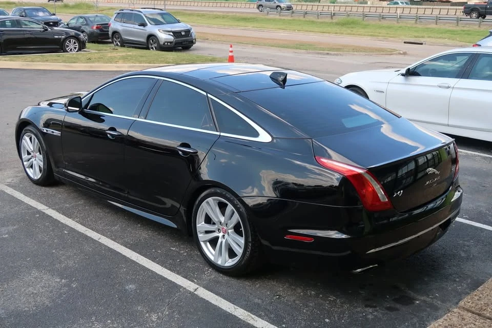 2017 Jaguar X351 XJ - Image 10 of 20