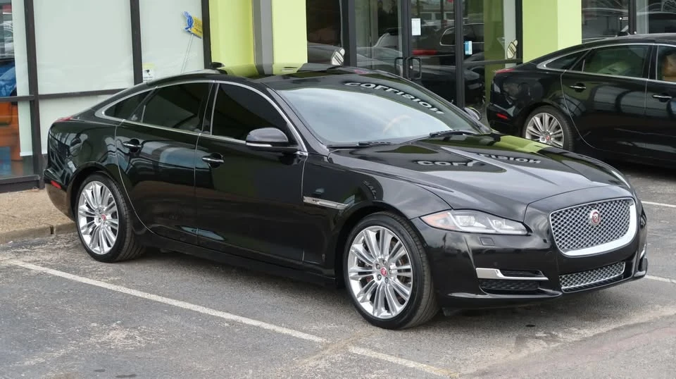2017 Jaguar X351 XJ - Image 5 of 20