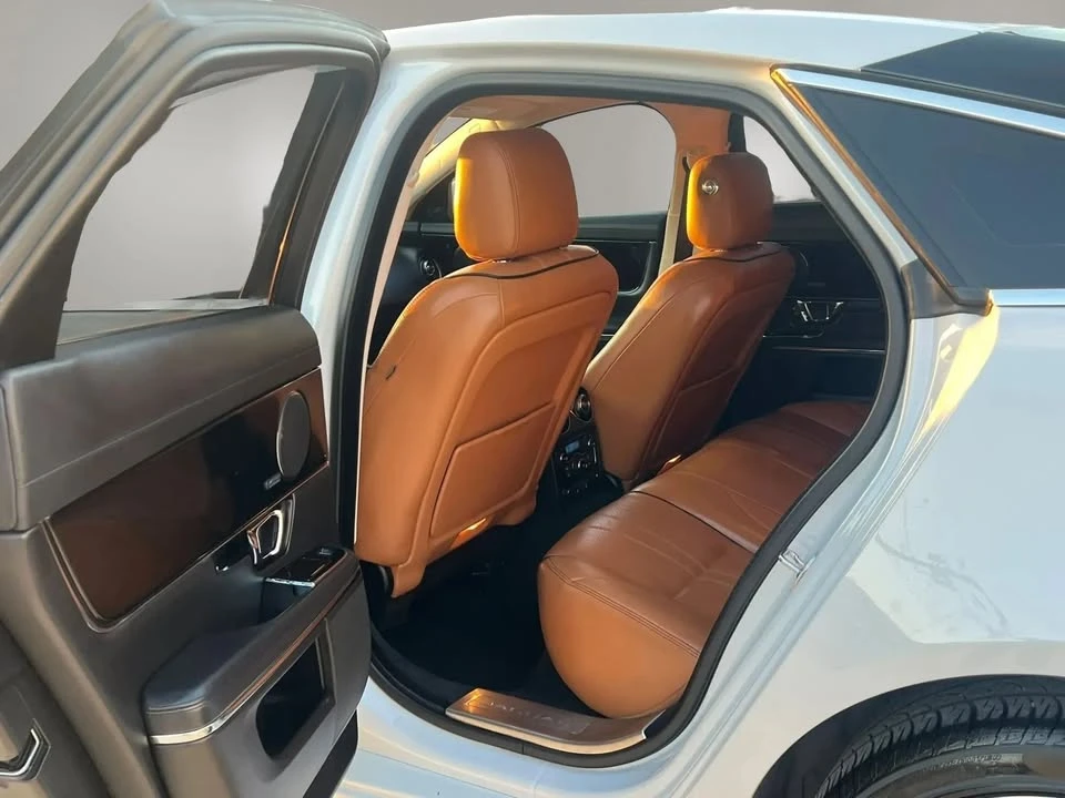 2017 Jaguar X351 XJ - Image 14 of 19
