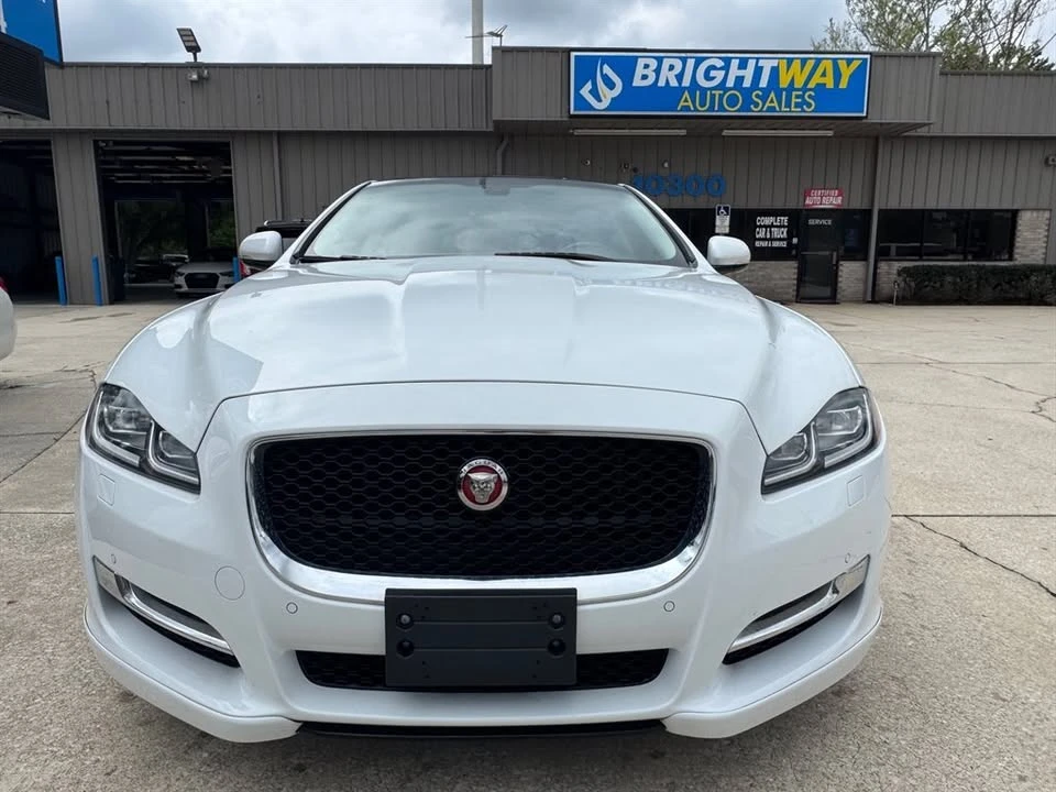 2017 Jaguar X351 XJR - Image 3 of 13