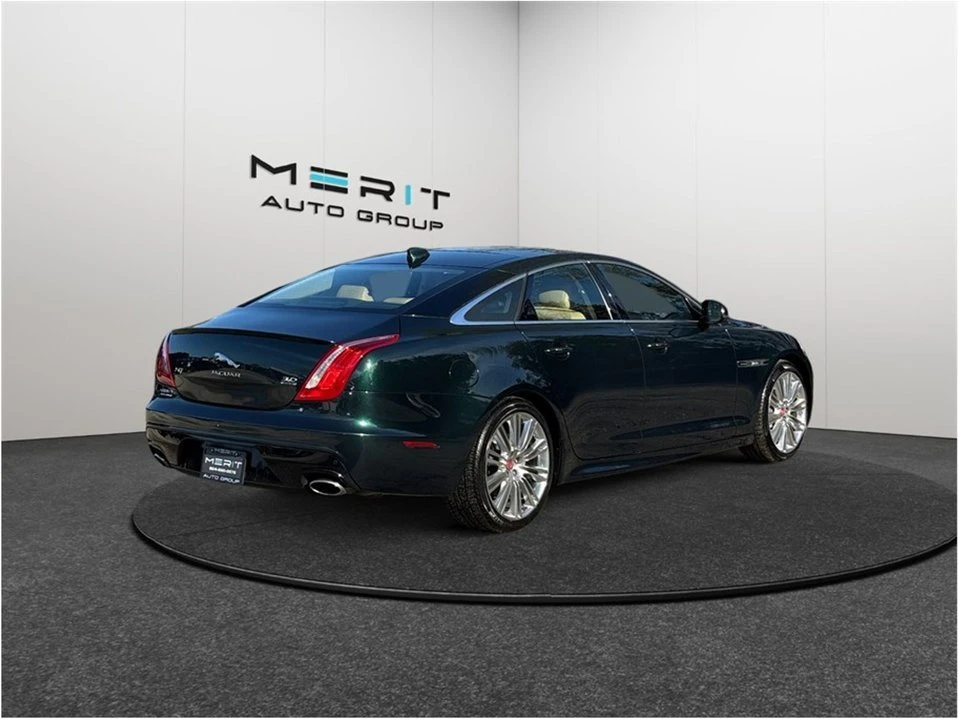 2017 Jaguar X351 XJ - Image 9 of 20