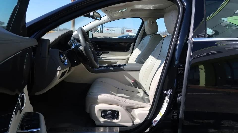 2017 Jaguar X351 XJ - Image 14 of 20