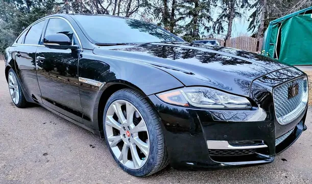 2017 Jaguar XJ 3.0 Sport Portfolio