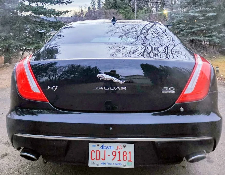2017 Jaguar X351 XJ - Image 8 of 14