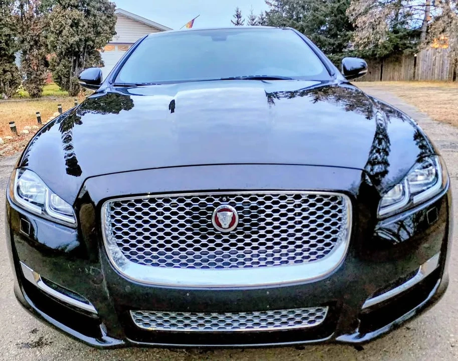 2017 Jaguar X351 XJ - Image 2 of 14