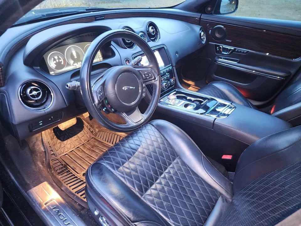 2017 Jaguar X351 XJ - Image 14 of 14