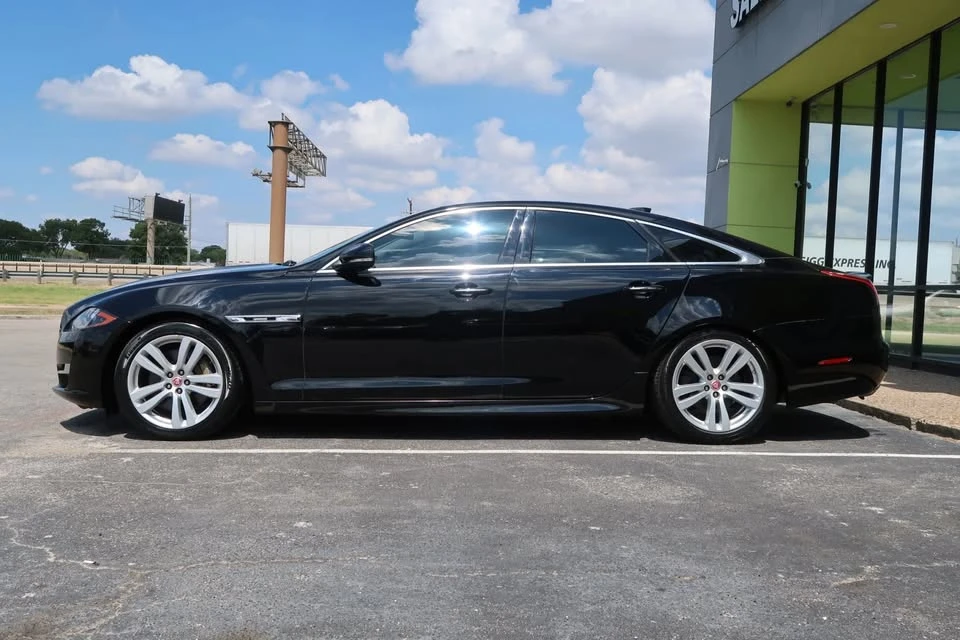 2017 Jaguar X351 XJ - Image 6 of 19
