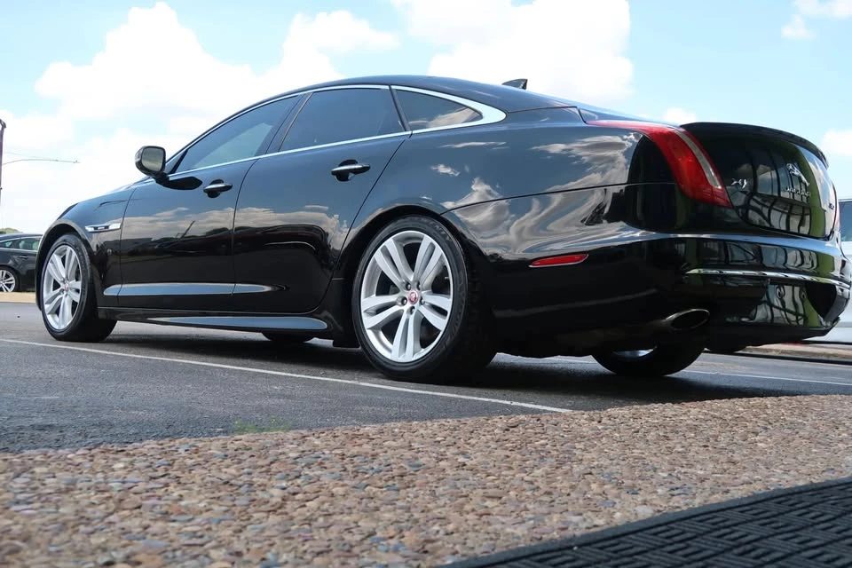 2017 Jaguar X351 XJ - Image 10 of 19
