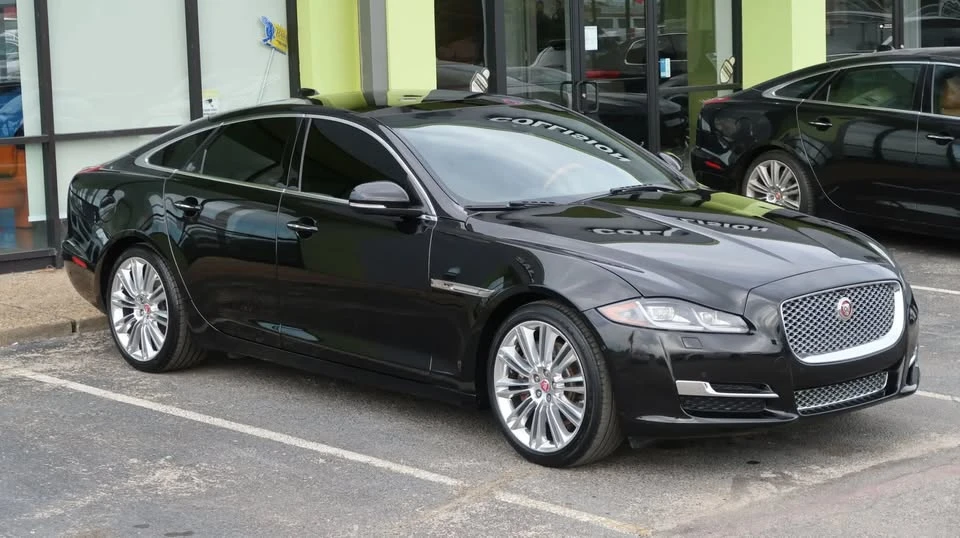 2017 Jaguar X351 XJ - Image 5 of 20