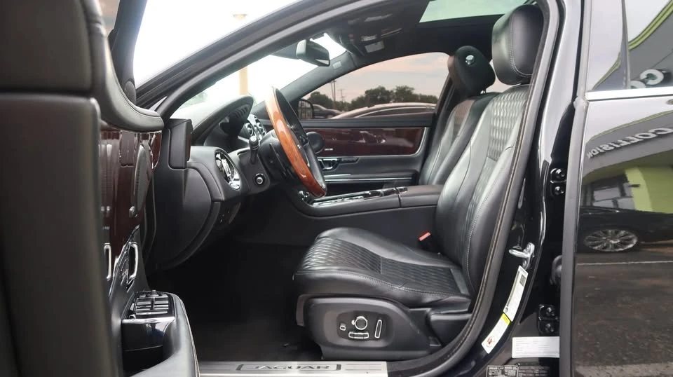 2017 Jaguar X351 XJ - Image 15 of 20