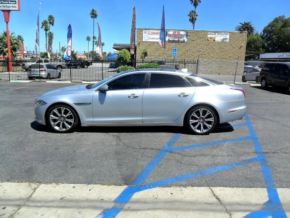 2017 Jaguar X351 XJ - Image 2 of 20
