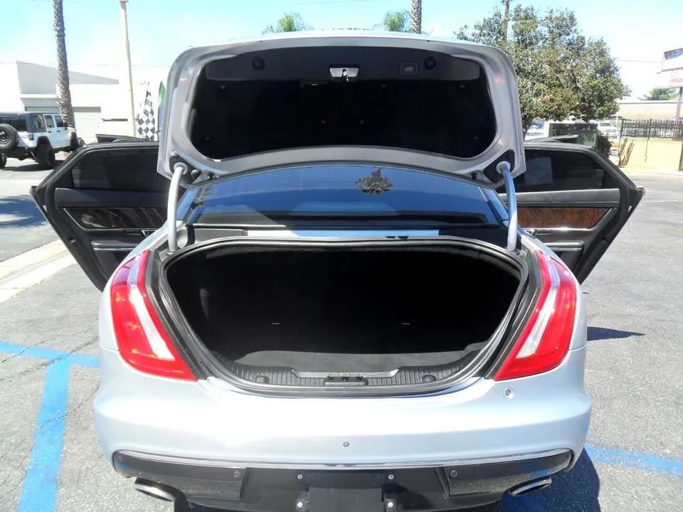 2017 Jaguar X351 XJ - Image 13 of 20