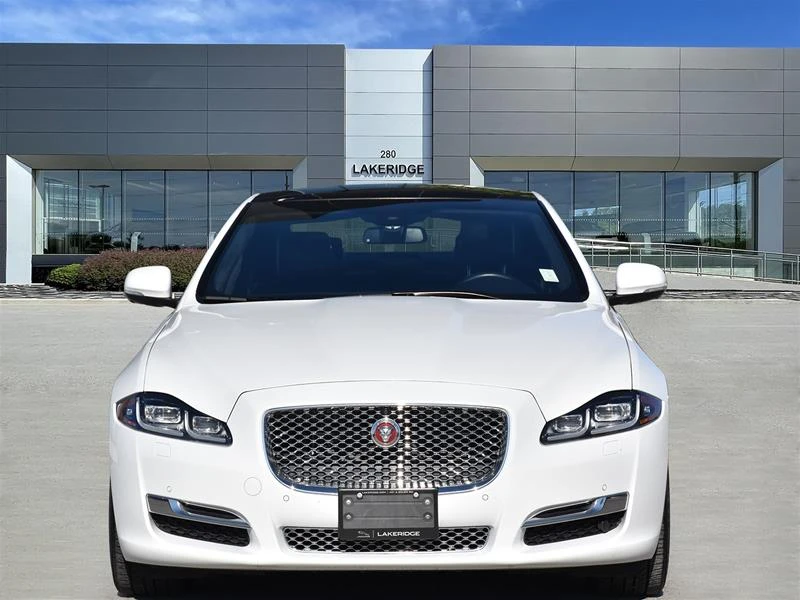 2017 Jaguar X351 XJ - Image 3 of 10