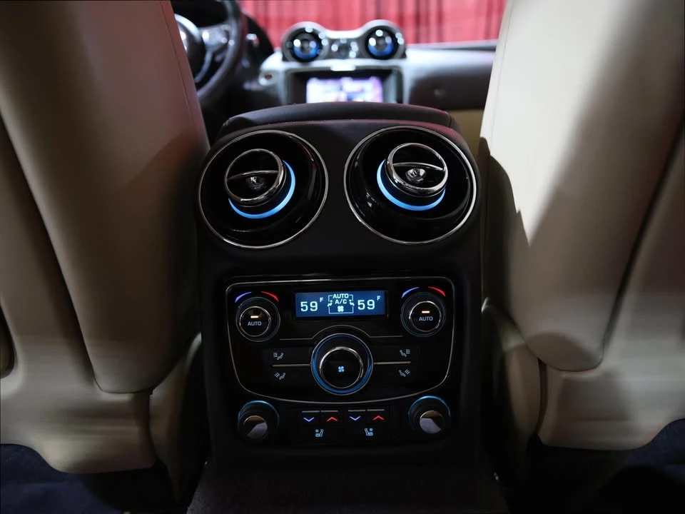 2017 Jaguar X351 XJ - Image 12 of 17