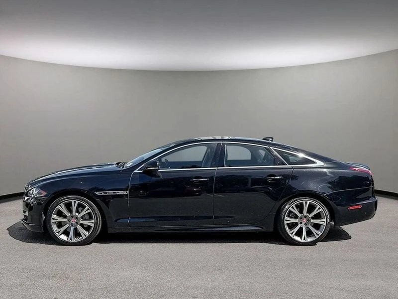 2017 Jaguar X351 XJ - Image 15 of 15