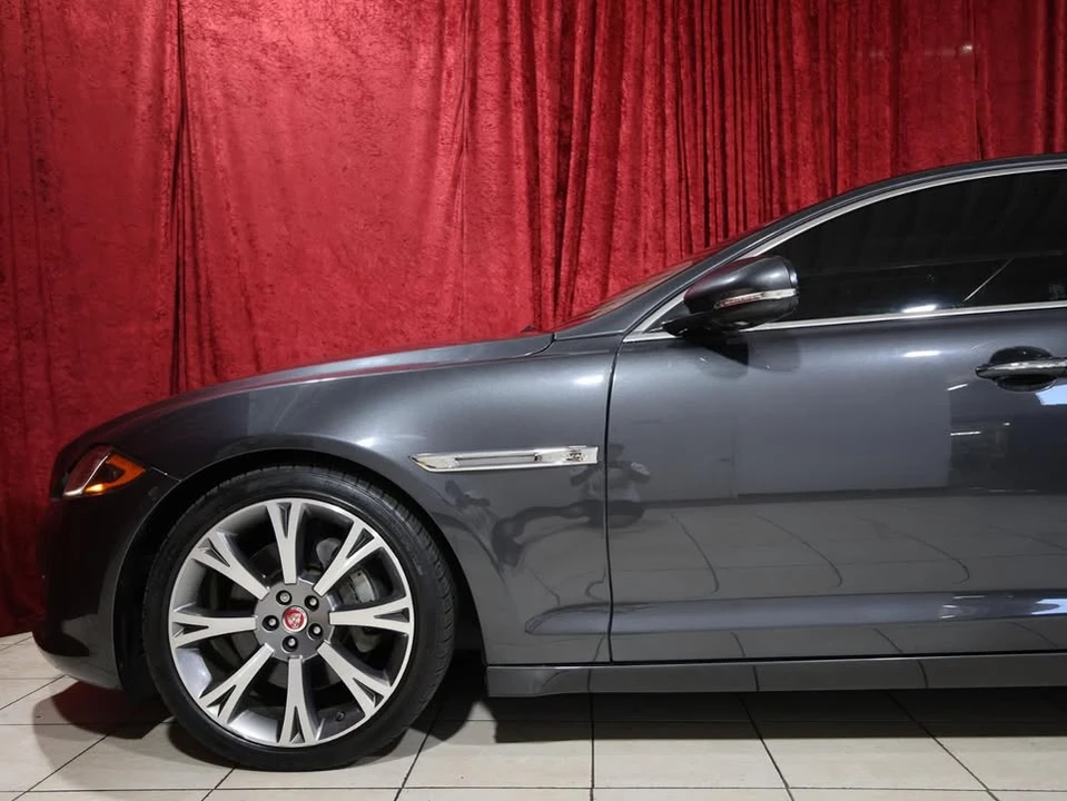 2017 Jaguar X351 XJ - Image 3 of 17