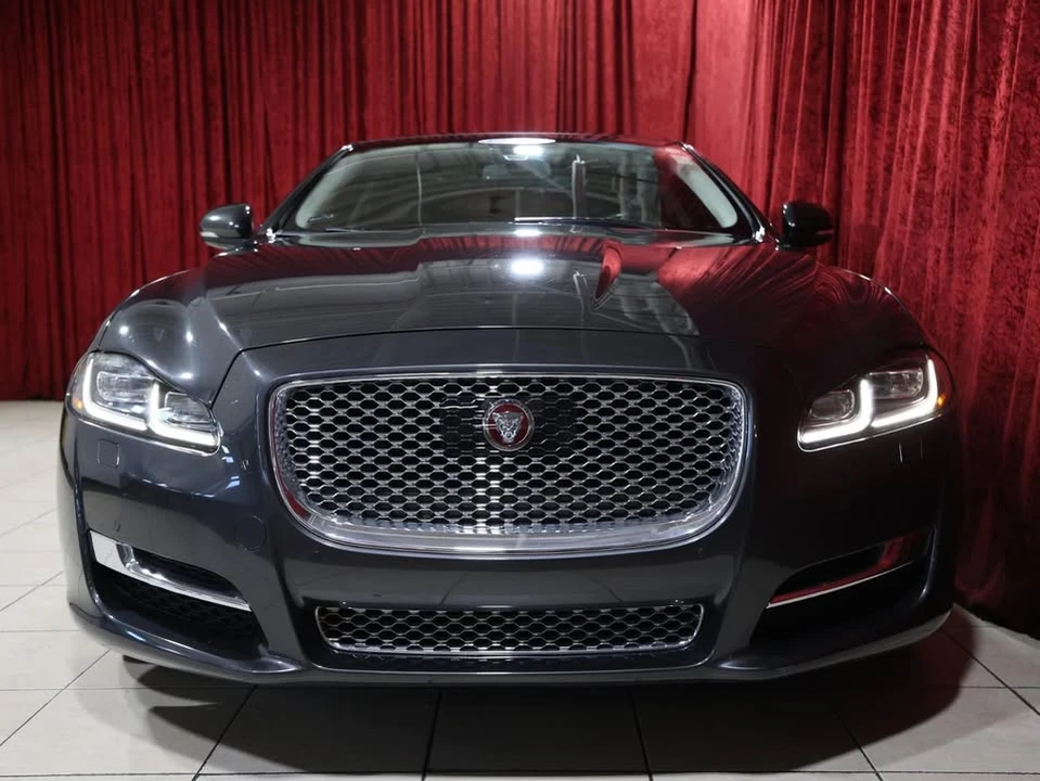 2017 Jaguar X351 XJ - Image 7 of 15