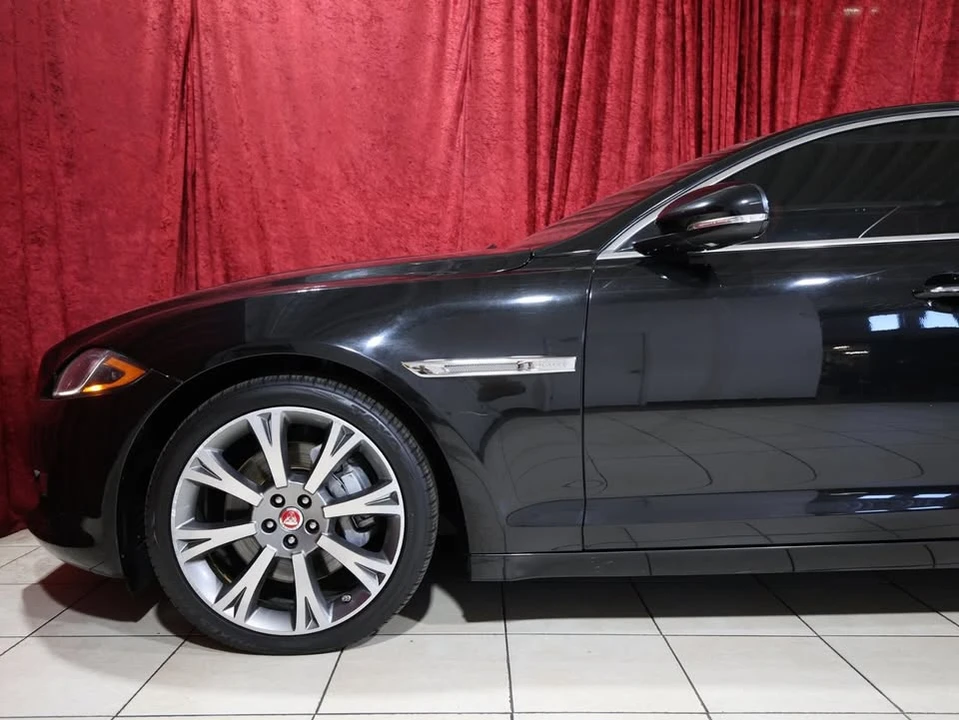 2017 Jaguar X351 XJ - Image 3 of 18