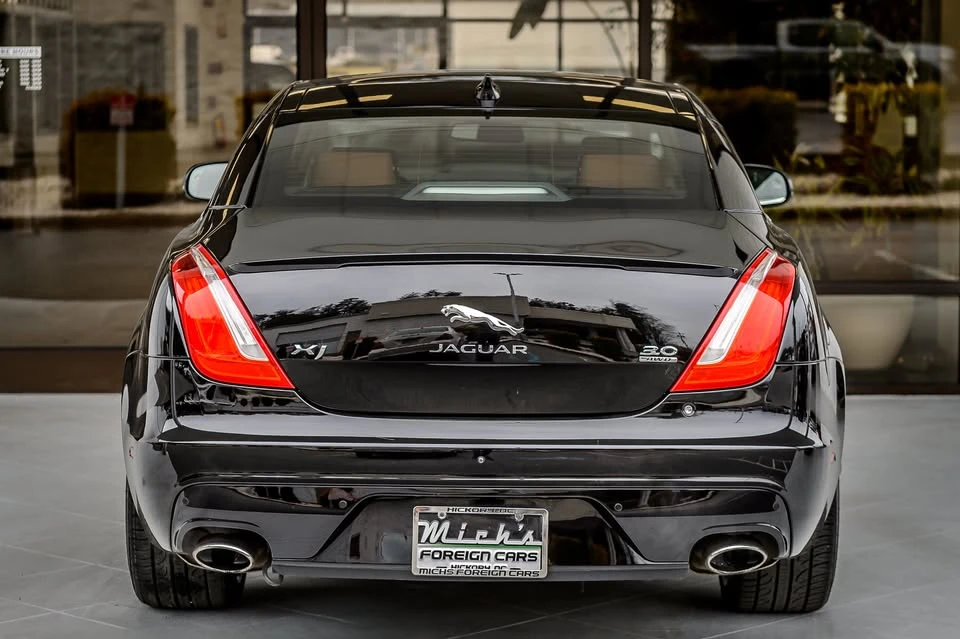 2017 Jaguar X351 XJ - Image 4 of 20