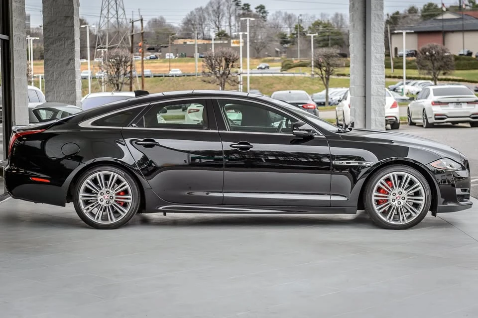 2017 Jaguar X351 XJ - Image 17 of 20
