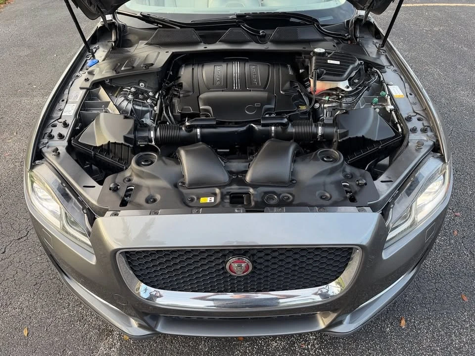 2017 Jaguar X351 XJ - Image 9 of 20
