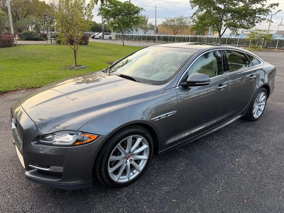 2017 Jaguar X351 XJ - Image 3 of 20