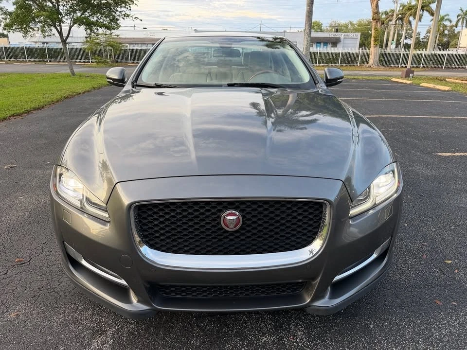 2017 Jaguar X351 XJ - Image 2 of 20