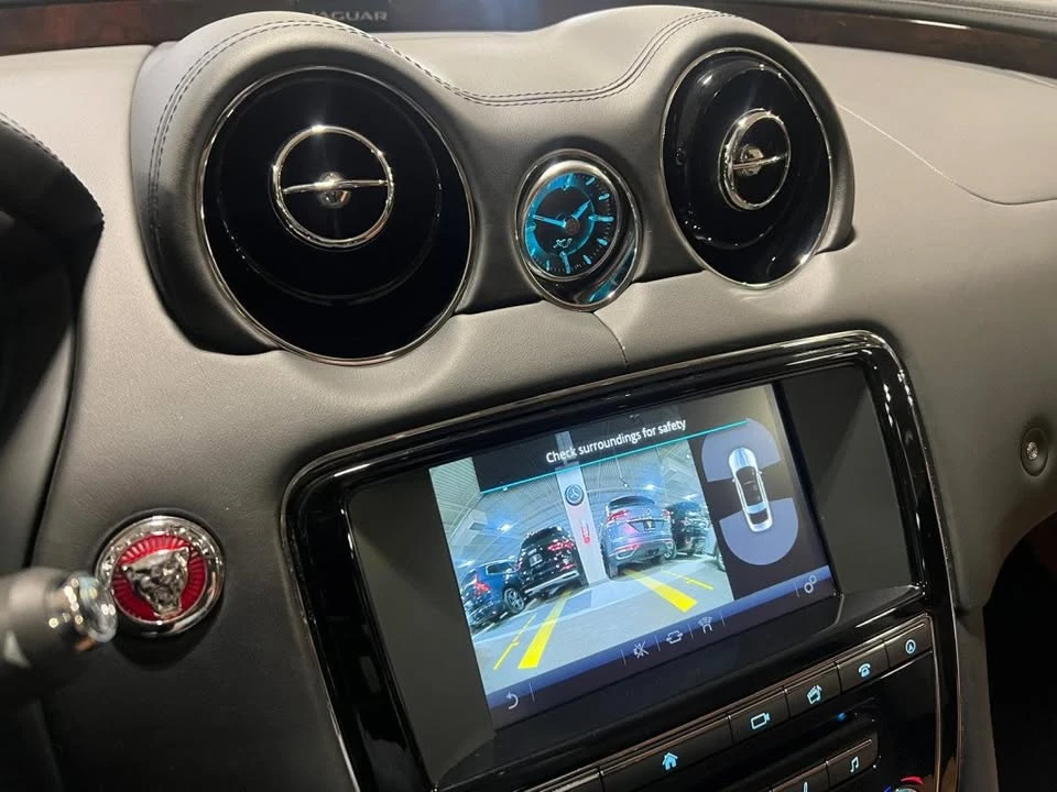 2017 Jaguar X351 XJ - Image 16 of 20