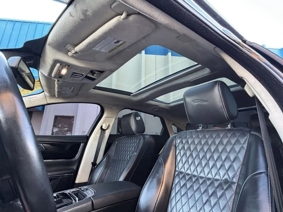 2017 Jaguar X351 XJ - Image 14 of 19