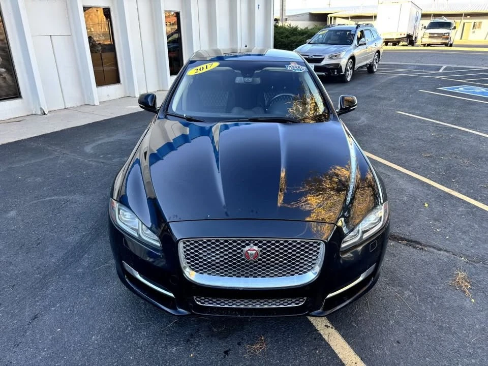 2017 Jaguar X351 XJ - Image 9 of 19
