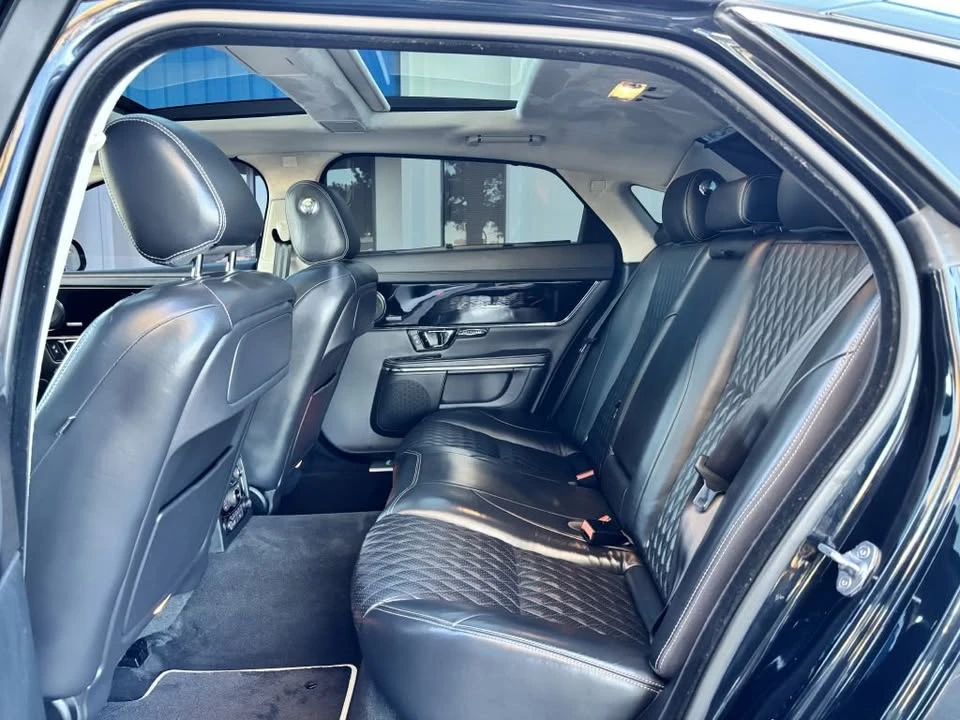 2017 Jaguar X351 XJ - Image 17 of 19