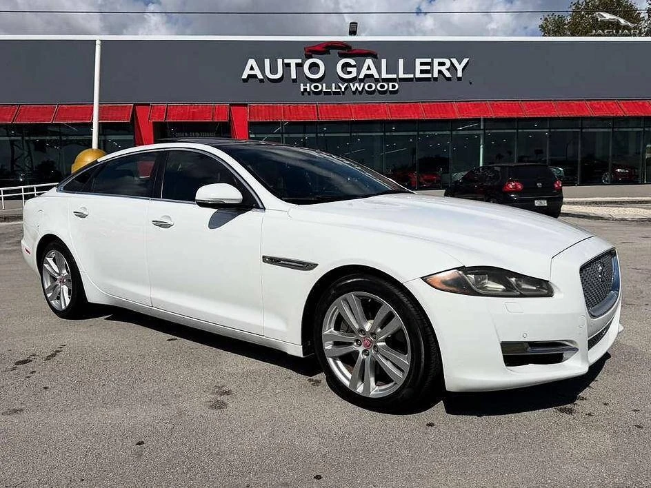 2017 Jaguar X351 XJ - Image 2 of 20