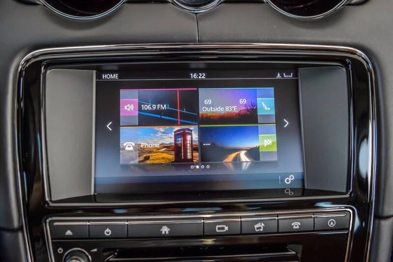 2017 Jaguar X351 XJ - Image 8 of 17