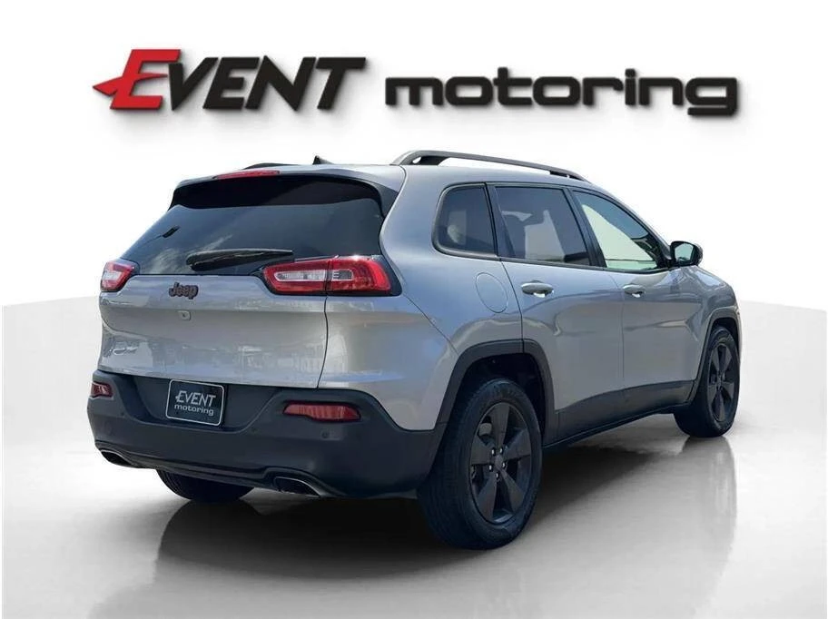 2017 Jeep KL Cherokee - Image 9 of 21