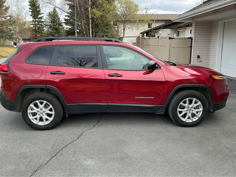2017 Jeep KL Cherokee - Image 2 of 5