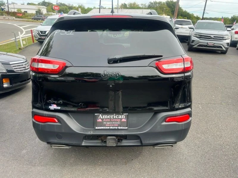 2017 Jeep KL Cherokee - Image 5 of 12