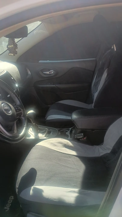2017 Jeep KL Cherokee - Image 7 of 15
