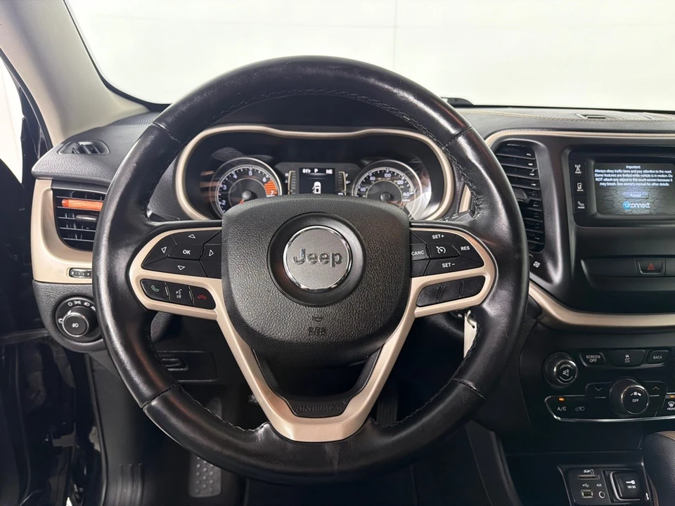 2017 Jeep KL Cherokee - Image 14 of 26