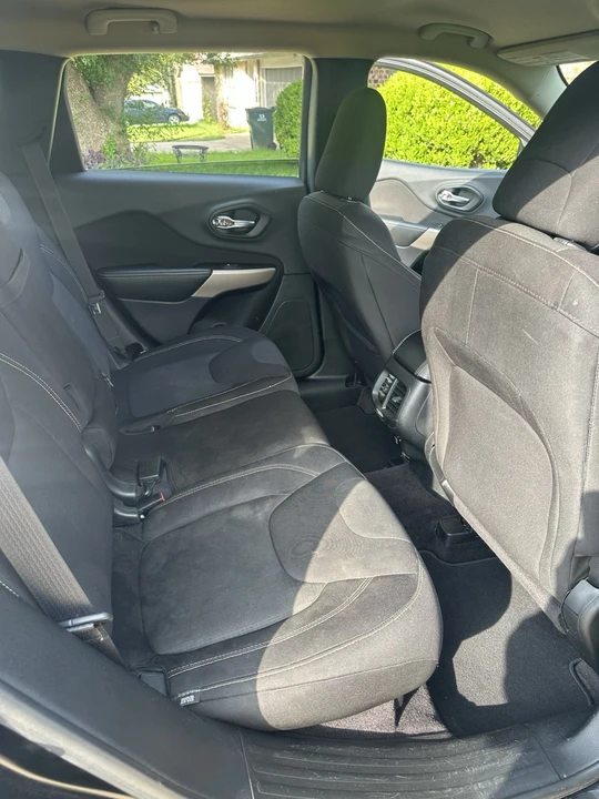 2017 Jeep KL Cherokee - Image 18 of 22