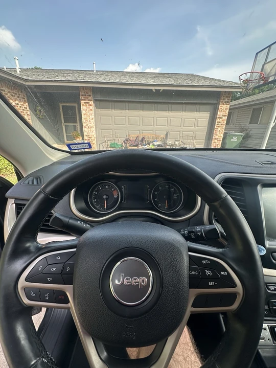 2017 Jeep KL Cherokee - Image 9 of 22