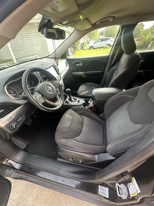 2017 Jeep KL Cherokee - Image 8 of 22